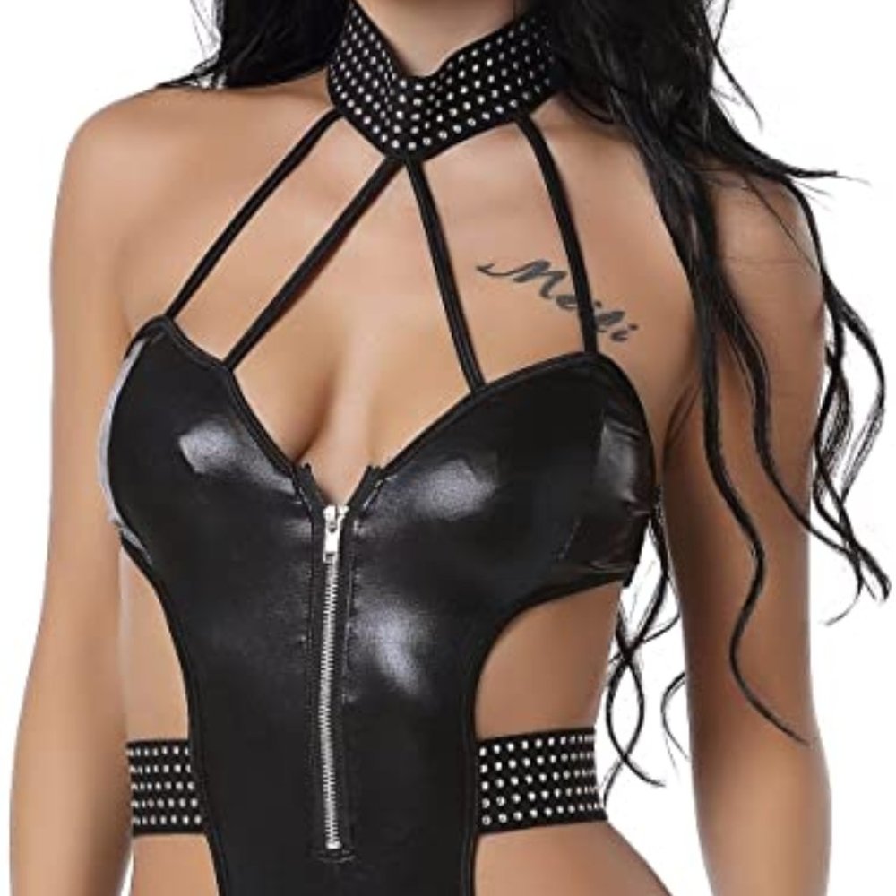 Black Elastic Imitation Leather Fabric W/ T-back Garter Bodysuit (NEW NO TAG)